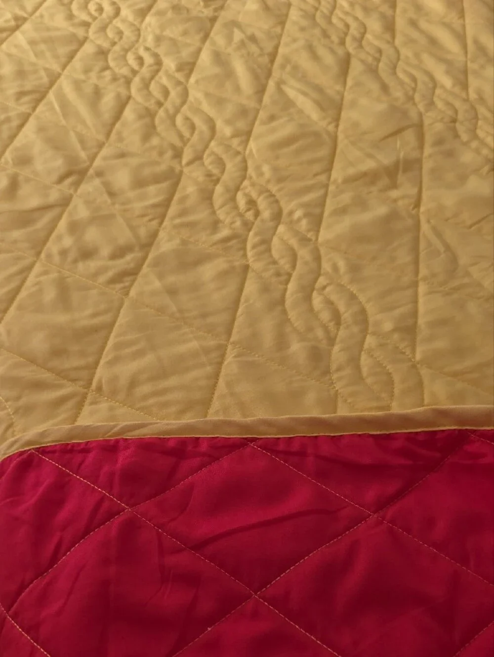 Yellow Quilted Bedspread and Pillow Set - Brand